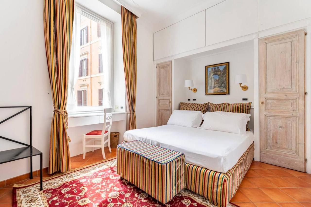 Отель Fori Imperiali Luxe Mansion Рим Экстерьер фото