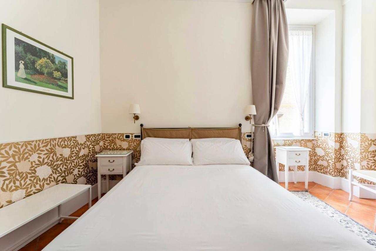 Отель Fori Imperiali Luxe Mansion Рим Экстерьер фото